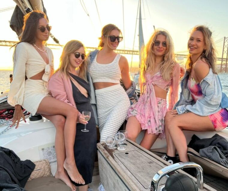 Lisbon: Tagus River Cruise, Morning, Day, Sunset, or Night - Who Should Consider This Tour?