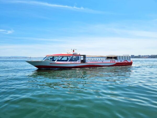 Lisbon: Tagus River Cruise - Landmarks and Attractions