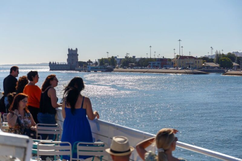 Lisbon: Tagus River Cruise with Welcome Drink - Practical Tips for Your Cruise