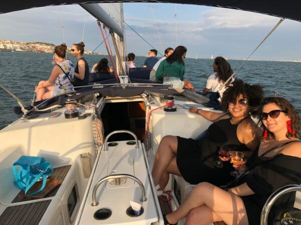 Lisbon: Tagus River Sightseeing Cruise - Frequently Asked Questions