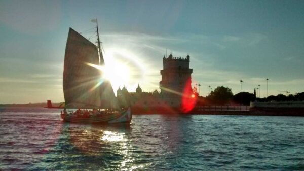Lisbon: Tagus River Sunset Cruise in a Traditional Vessel - Directions