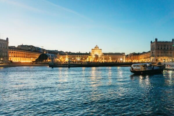 Lisbon: Tagus River Sunset Cruise With Welcome Drink - The Sum Up