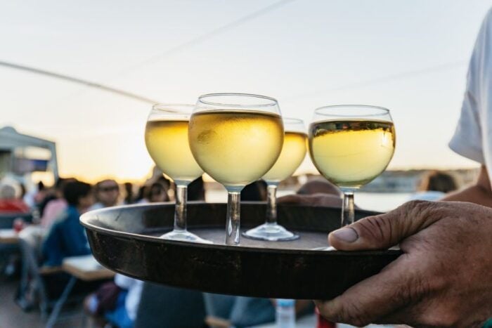 Lisbon: Tejo River Sunset Cruise with Welcome Drink - Tips to Enhance Your Experience
