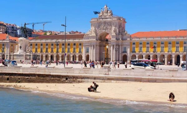Lisbon: the Best Historical Walking Tour With Local Guide - Frequently Asked Questions