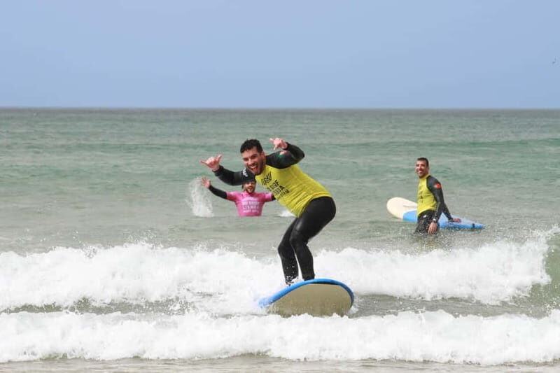 Lisbon: The Surf Instructor - surf lessons with transfer - FAQs