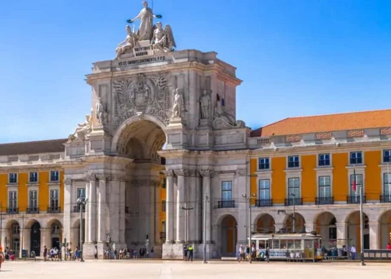 Lisbon Through the Eyes of a Local - Food and Walking Tour - Good To Know