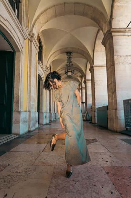 Lisbon Through the Lens Photoshoot with a Local Professional - Who Will Love This Tour?