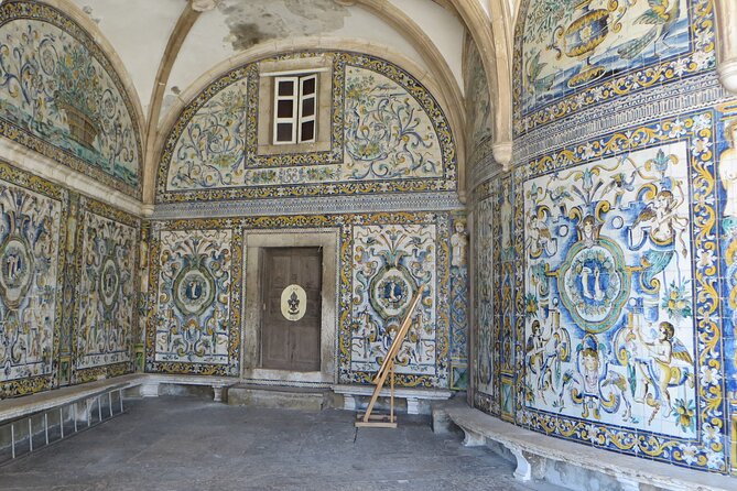 Lisbon Tiles by 3 Hours Tuk Tuk Tour - Meeting and Pickup Points