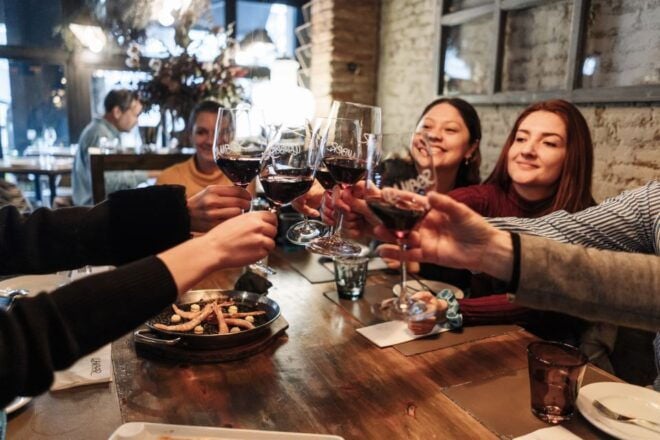 Lisbon: Tipsy Food Crawl Walking Tour With Dinner - Common Questions