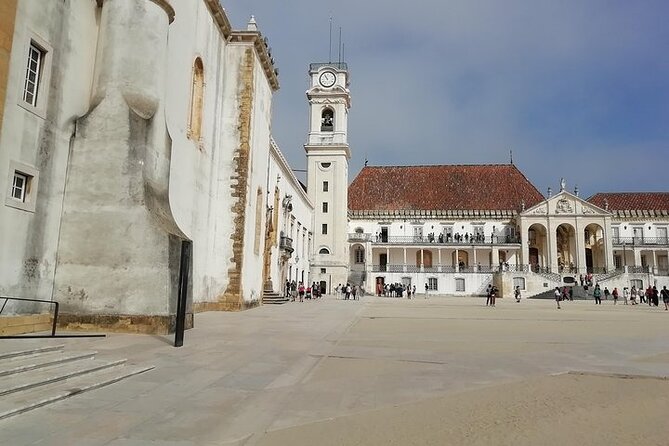 Lisbon to Douro Whit Stop at Obidos-Nazare and Coimbra - Frequently Asked Questions