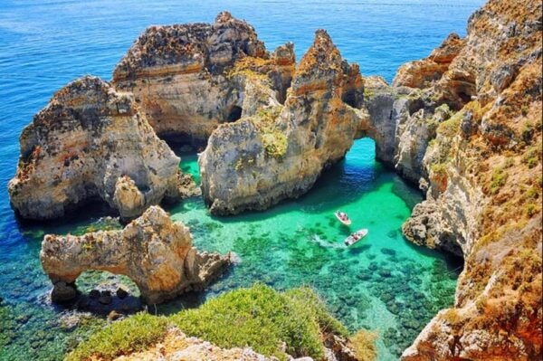 Lisbon to Lagos Private Luxurious Tour - Guided Tour Services