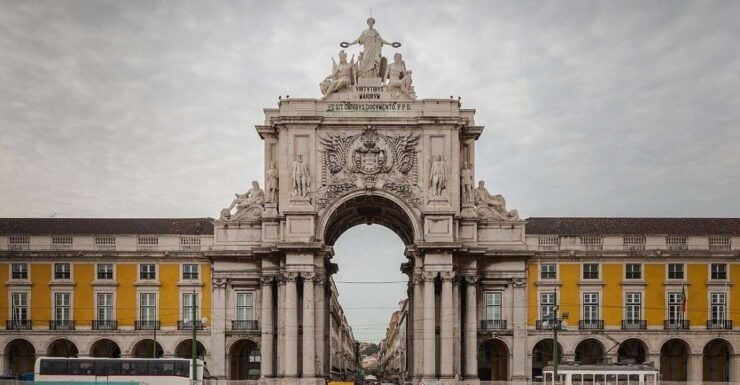 Lisbon to Madrid up to 2 Stops (Merida and Toledo) - Logistics and Inclusions
