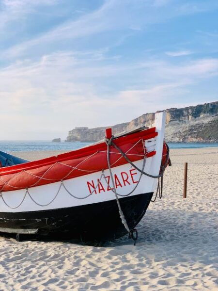 Lisbon to Porto Stop in Óbidos, Nazaré, Fátima, Coimbra, Aveiro - Frequently Asked Questions