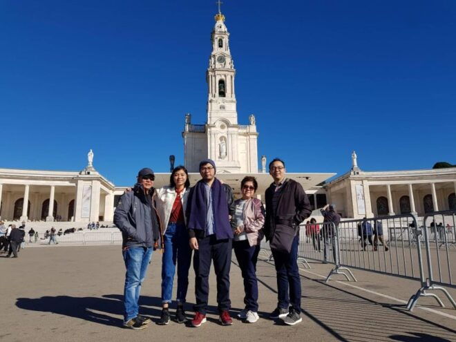 Lisbon: Tour Fátima, Batalha, Alcobaça, Nazaré and Óbidos - Meeting Point & Directions