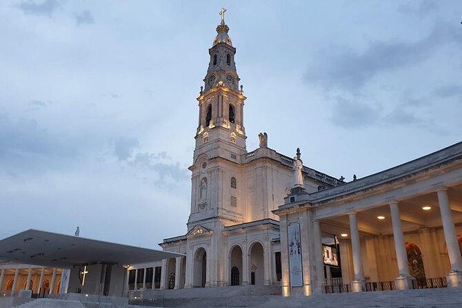 Lisbon: Tour of Fátima, Batalha, Nazaré & Óbidos - Batalha Monastery