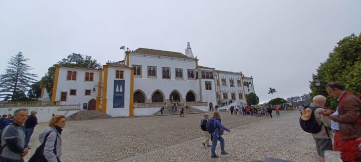Lisbon: Tour to Pena Palace, Sintra, Cabo Da Roca, Cascais - Good To Know