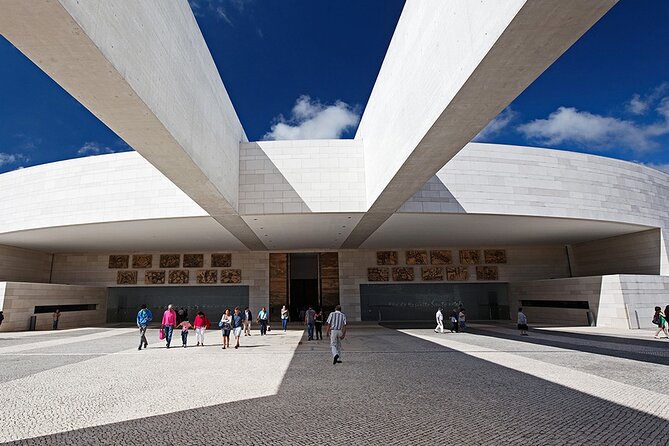 Lisbon: Tour to the Sanctuary of Fatima - Admission Ticket and Additional Information