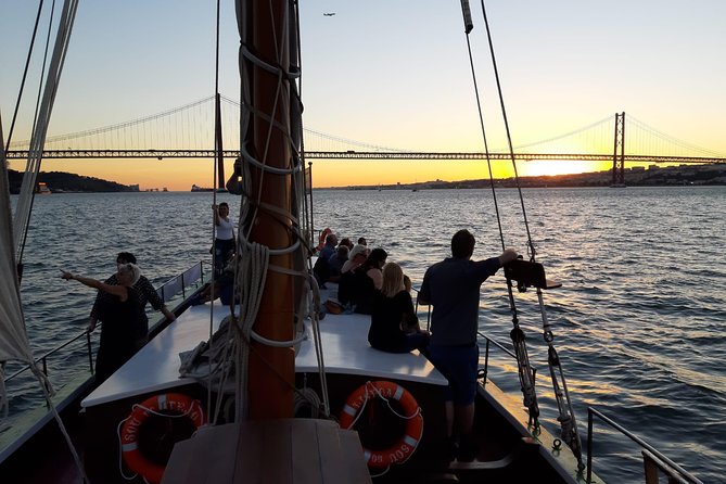 Lisbon Traditional Boats - Sunset Cruise - Responses, Refund, and Recommendations