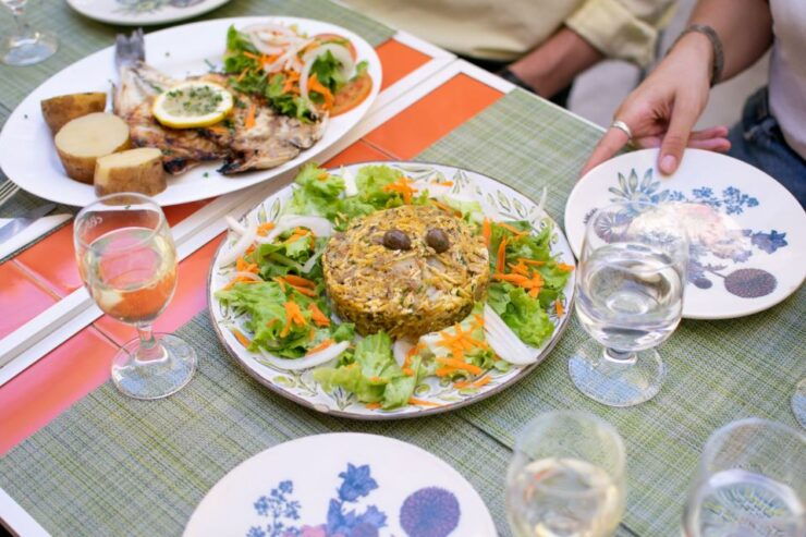 Lisbon Traditional Portuguese Food and Sightseeing Tour - Culinary Delights