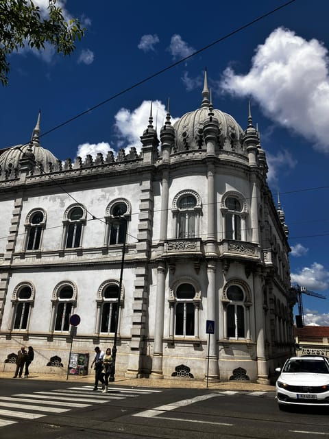 Lisbon: True and Fictional Stories of the Gordo - Itinerary and Key Highlights