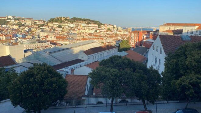 Lisbon: True and Fictional Stories of the Gordo - Customer Reviews and Ratings