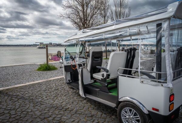 Lisbon: Tuk Tuk City Tour With a Boat Tour in River Tagus - Finish Location