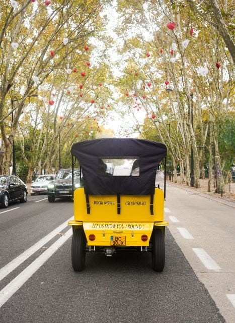 Lisbon: Tuk Tuk City Tour With Vintage Car - Itinerary Options