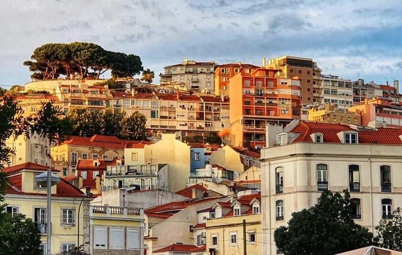 Lisbon: Tuk-Tuk Tour Historical Alfama old town private tour - Final Thoughts