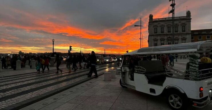 Lisbon: Tuk Tuk Tour to Belem - Tour Pricing and Duration