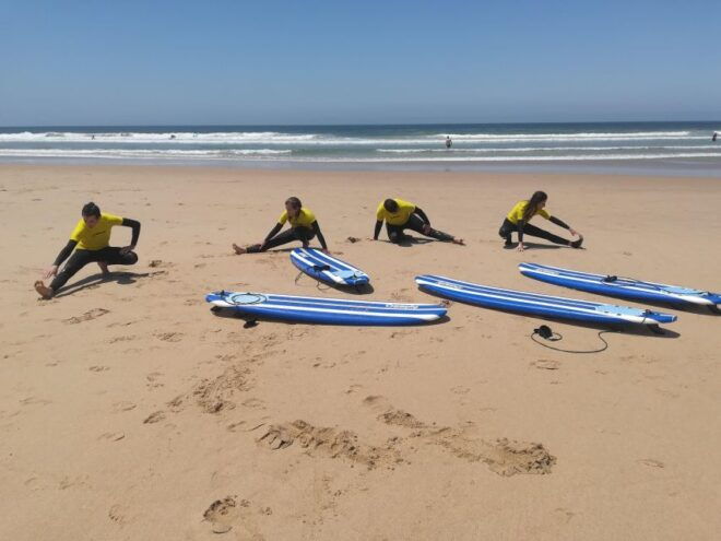 Lisbon: Unique Surfing Lesson on Costa De Caparica Beach - Important Information