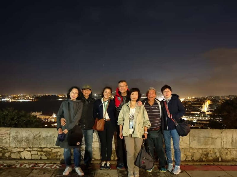 Lisbon: Walking Tour & Local Pastry - Príncipe Real & Miradouro São Pedro de Alcântara