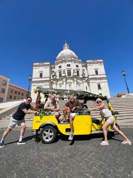 Lisbon:60 MINUTES Guided Tuk Tuk Tour Old Town & City Center - Explore Hidden Gems