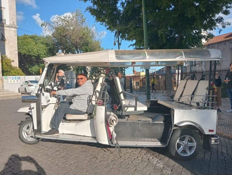 Lisbons Heartbeat: The Seven Hills Journey - Good To Know