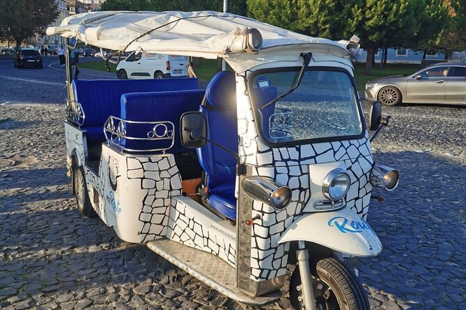 Lisbons Old Town Private Tuk Tuk Tour (1 Hour and 30 Minutes) - Location and Duration