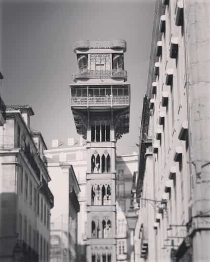 Lisbons Roots: Tuk Tuk Experience Throuth the Old Lisbon - Cultural and Historical Insights