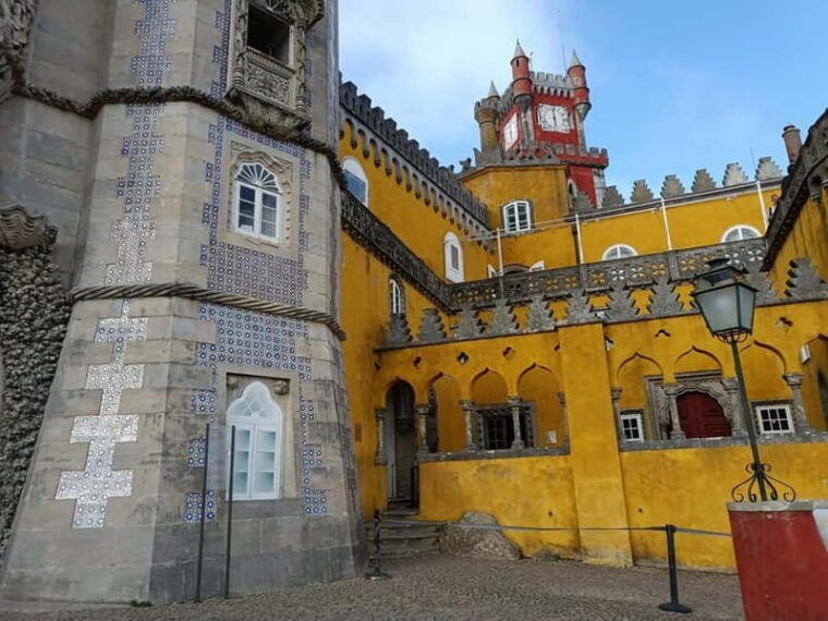 Lisbon:Sintra, Pena Palace, Moorish Castle, Qta De Regaleira - Logistics and Practicalities