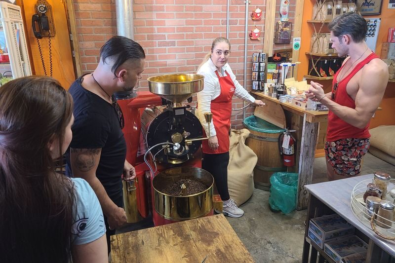 Little Havana Food and Walking Tour in Miami - Price, group size, and who gets the best value