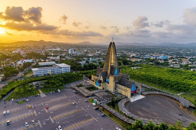 Live Aqua Beach Resort Punta Cana - Round Trip Shuttle - Punta Cana Airport - Flight Tracking and Personalized Pick-Up
