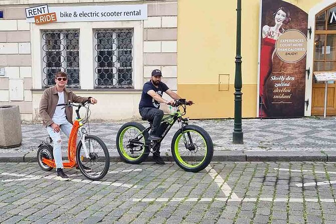 Live Guided 120 Min Electric Trike & E-Scooter Tour of Prague - Cancellation Policy
