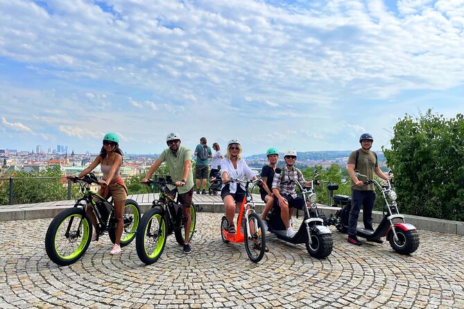 Live-Guided E-Scooter Tour of the Old Town of Prague, 60 Min - The Sum Up