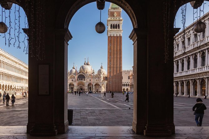 Live Guided Tour: Golden Basilica, Doges Palace & Gondola Ride - The Sum Up