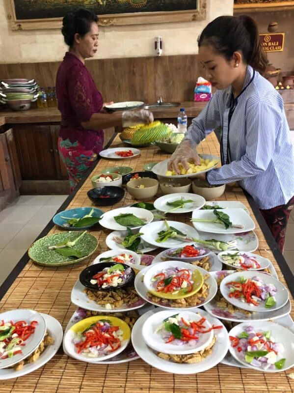 Live Like a Local: Ubud Market, Cooking & Water Temple Tour - Good To Know