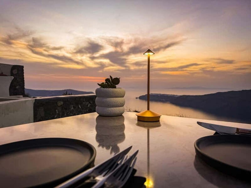 Live Music Dinner with Sunset and Caldera Views - What Reviewers Say