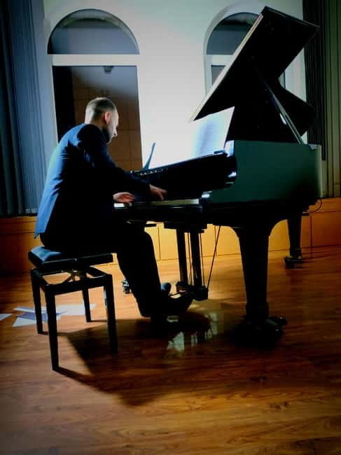 Live Piano Concert - The Ultimate Classical Night in Braunschweig. - An In-Depth Look at the Experience