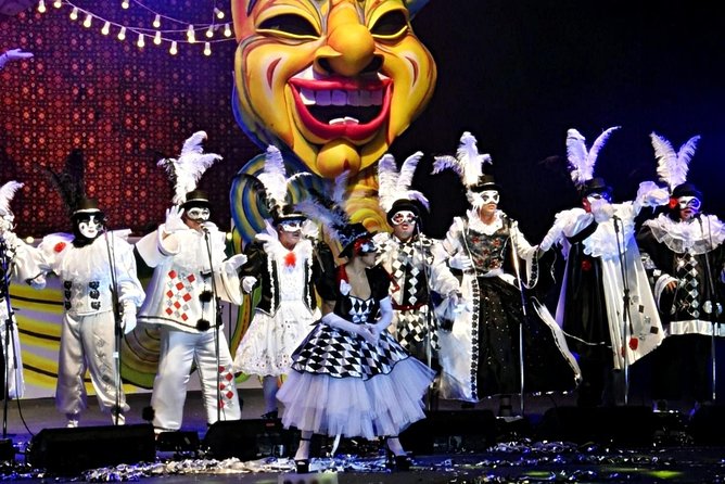 Live the Montevideo Carnival Like a Local Citizen - Getting Around Montevideo During Carnival