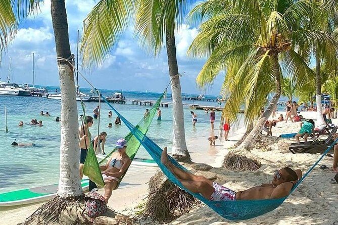 Live this unique experience. Catamaran to Isla Mujeres Tour. Open Bar included. - An Honest Look at the Catamaran to Isla Mujeres Tour