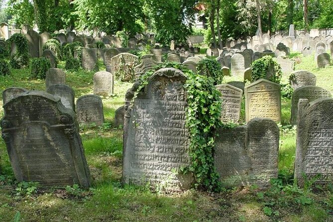 Live Virtual Tour of Prague - The Sum Up