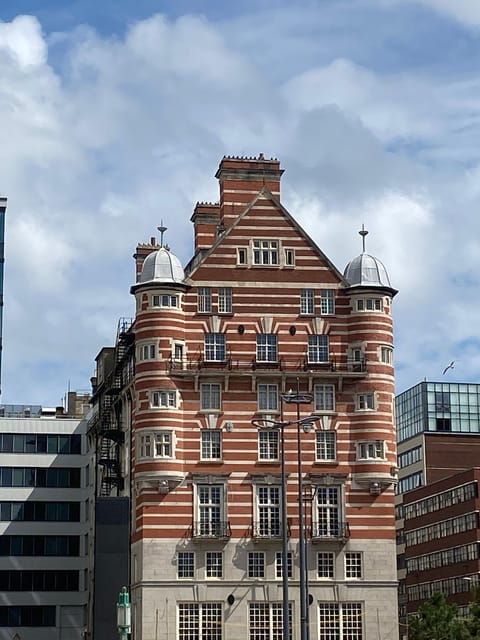 Liverpool: A Walk Through Time: Full History Walking Tour - Meeting Point and Accessibility