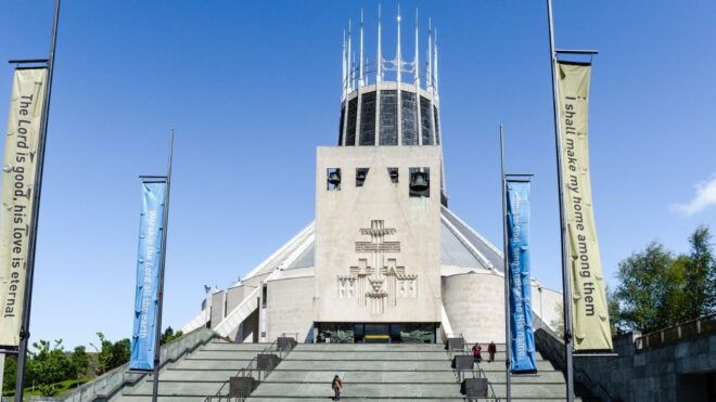 Liverpool: Best of Liverpool Sightseeing Private Taxi Tour - Inclusions