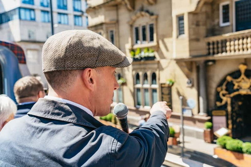 Liverpool: City & Beatles Tour with Live Guide & Live Music - The Live Music Element